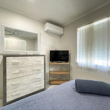 Beach House On Burrum- Close To Beach- 3Br- Wifi-Foxtel Woodgate Exterior photo