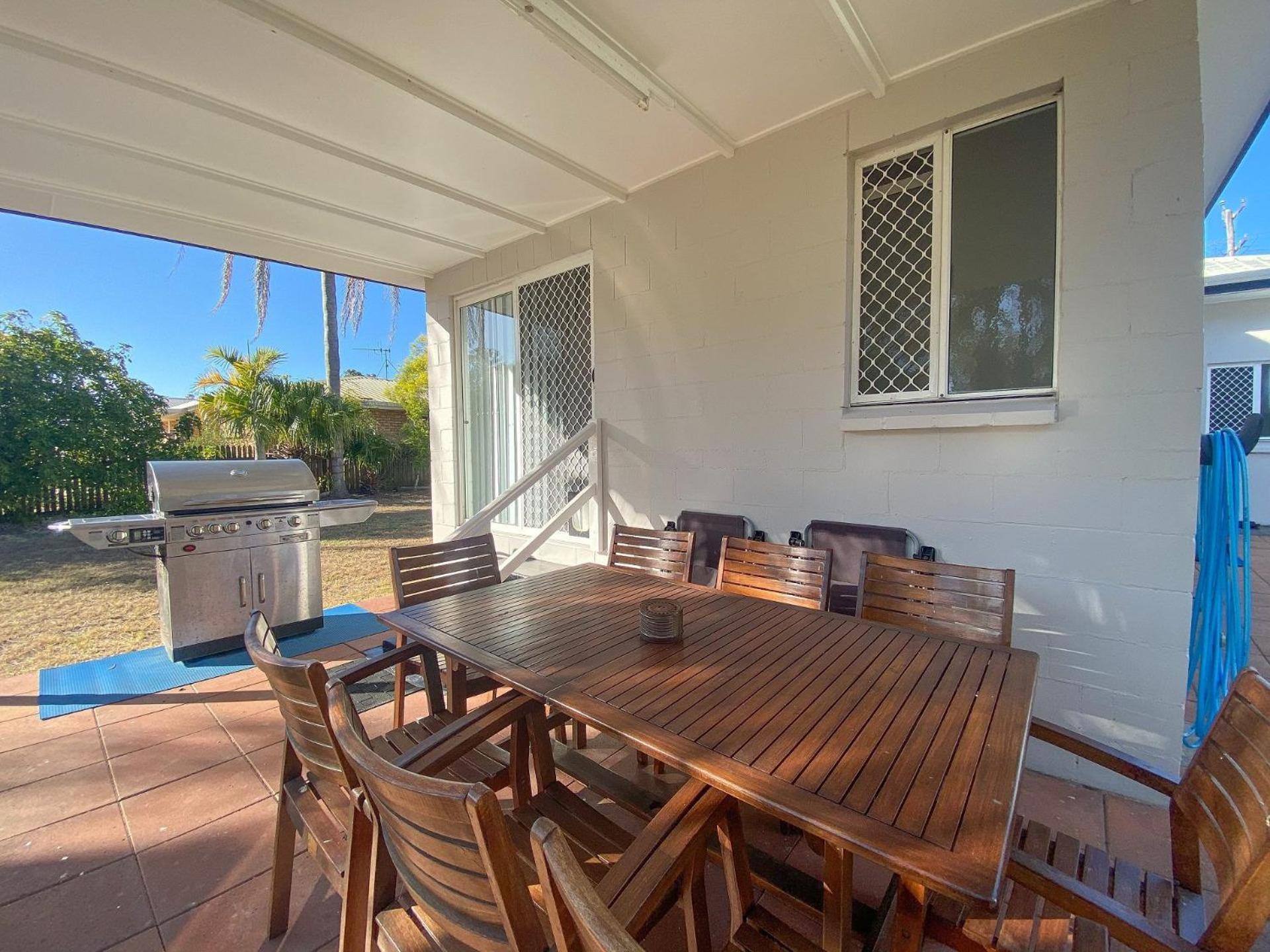 Beach House On Burrum- Close To Beach- 3Br- Wifi-Foxtel Woodgate Exterior photo